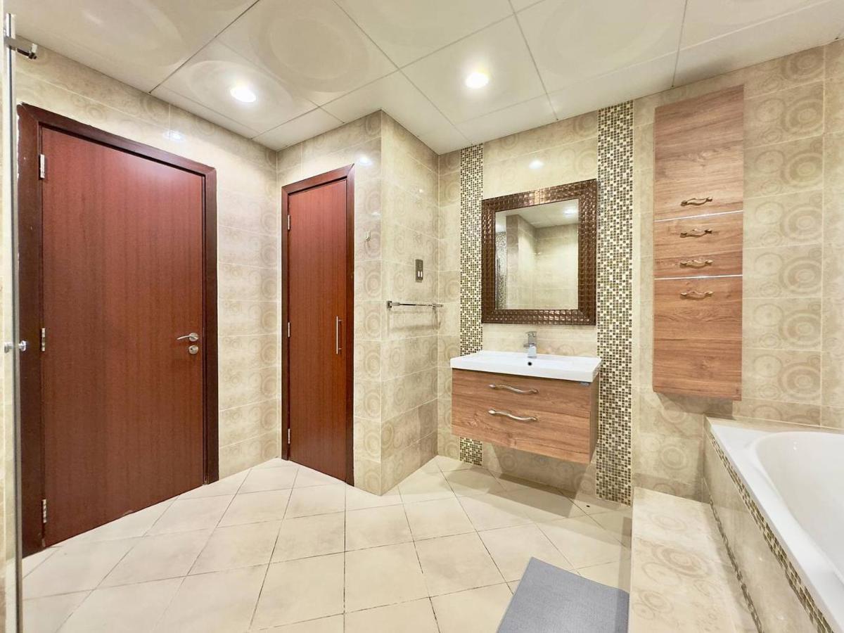 Ar Holiday Home Jbr 2 ドバイ エクステリア 写真